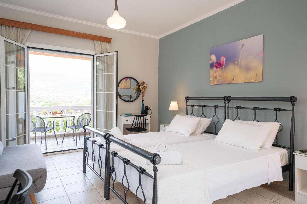 Pavlatos Apartments & Studios ซามี ภายนอก รูปภาพ