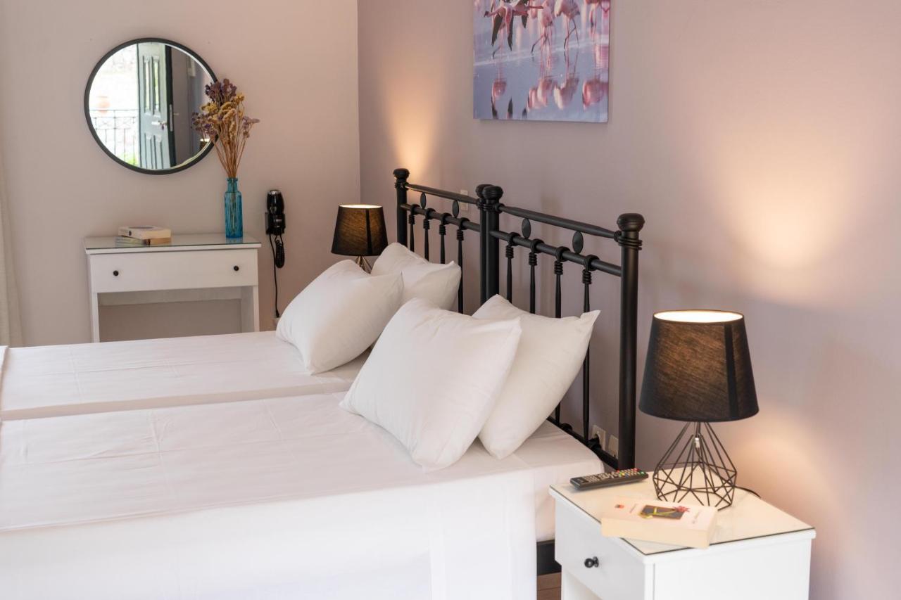 Pavlatos Apartments & Studios ซามี ภายนอก รูปภาพ