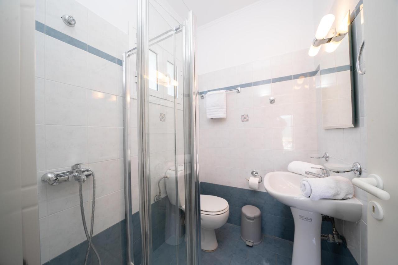 Pavlatos Apartments & Studios ซามี ภายนอก รูปภาพ